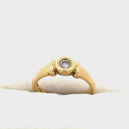 18ct yellow gold pre-owned ring 12000225
