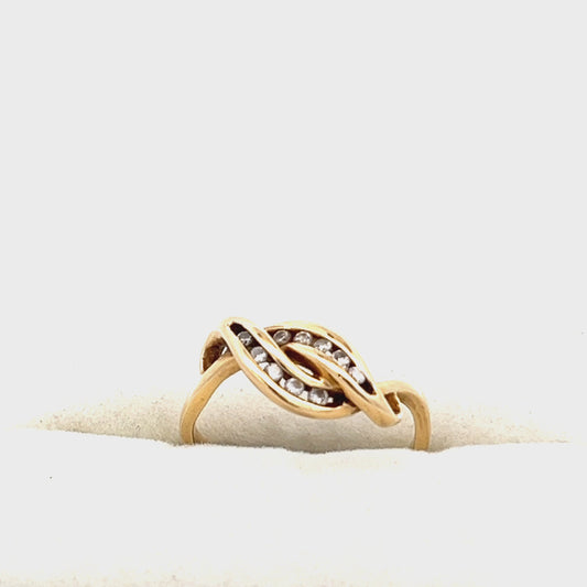 18ct yellow gold pre-loved ring with stones 12000226