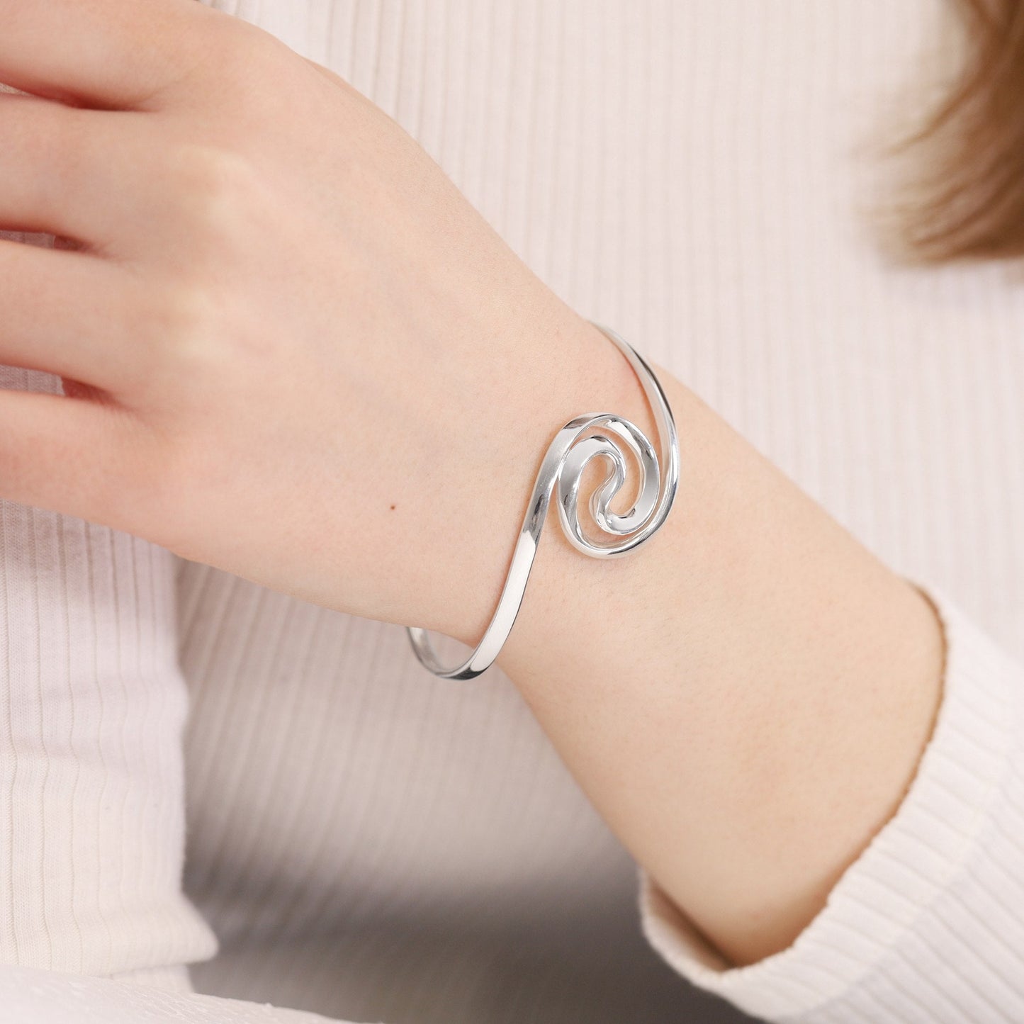 Sterling Silver Swirl Cuff Bracelet SBN10005 - FJewellery