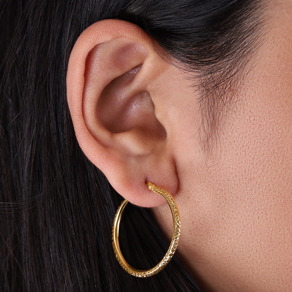 18ct yellow gold Diamond Cut Hoop Earrings TEDC0349 - FJewellery