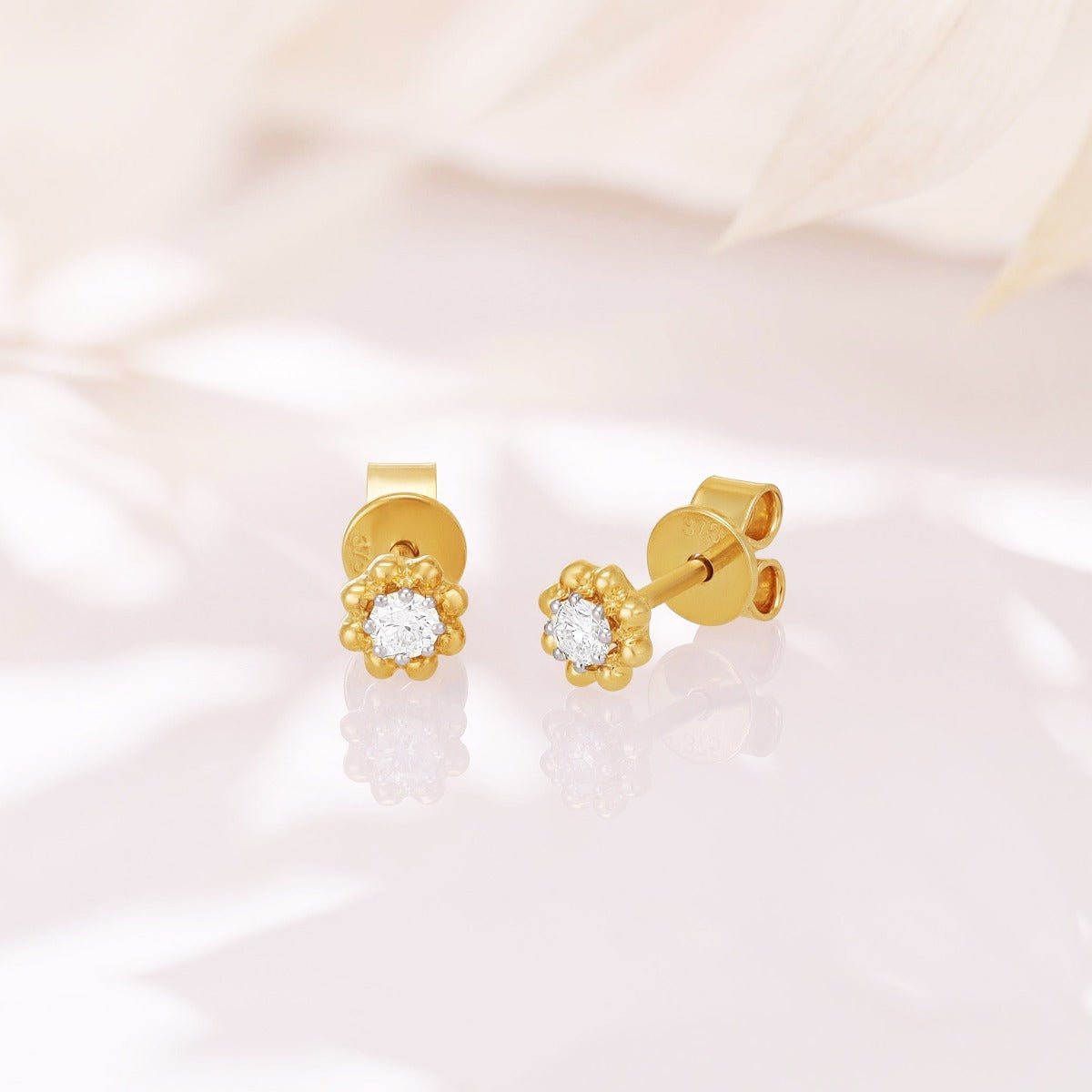 9ct Yellow Gold 0.13ct Diamond Stud Earring - FJewellery